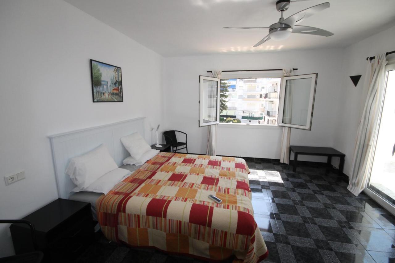 Duplex Fray Junipero Appartement Nerja Buitenkant foto