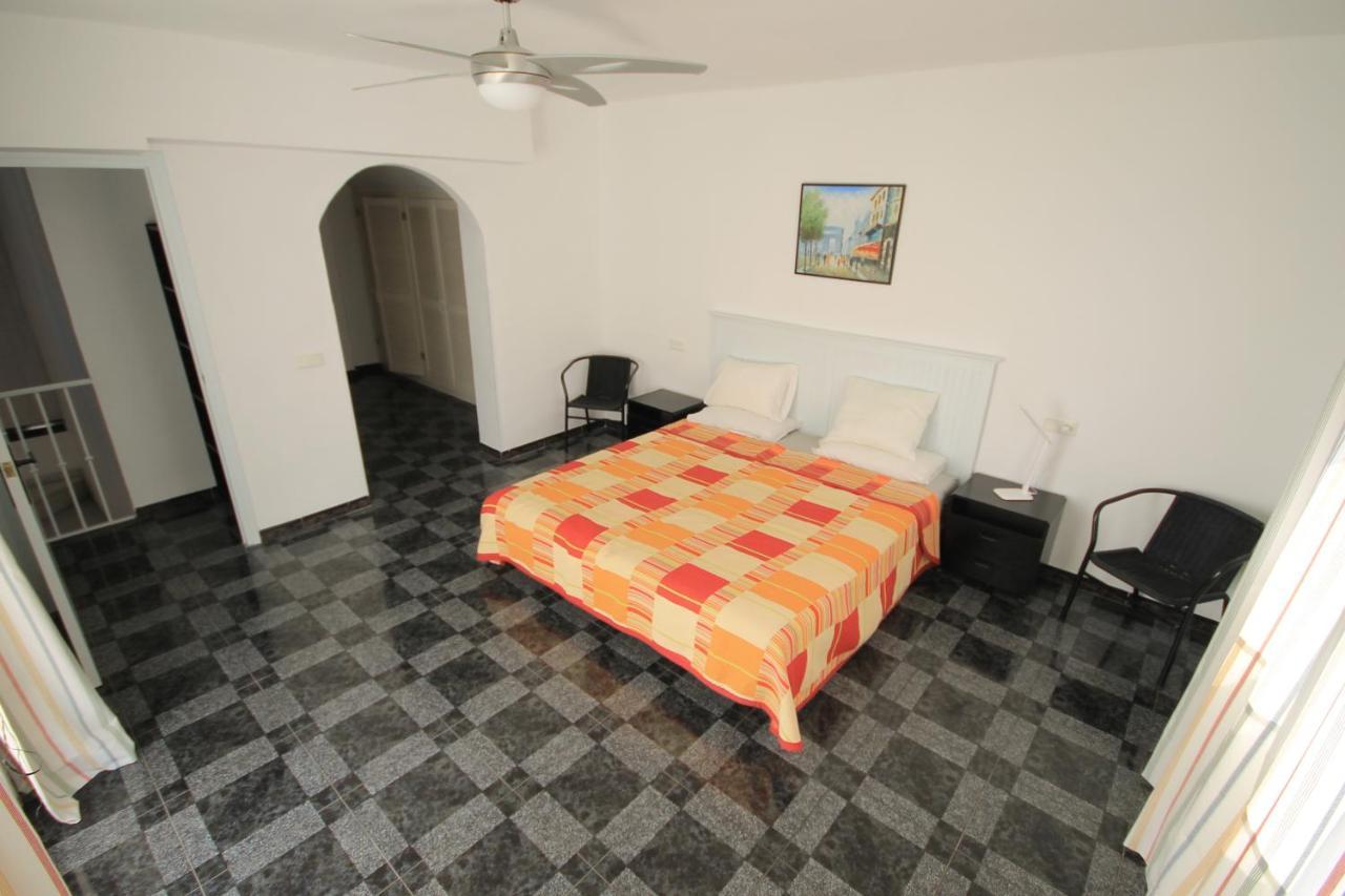 Duplex Fray Junipero Appartement Nerja Buitenkant foto